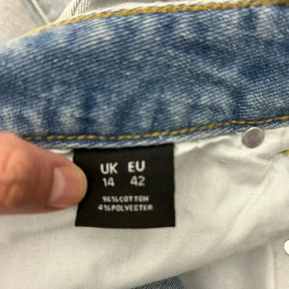 Nasty Gal Jeans Light Wash Denim Distressed Crop Raw Hem High Rise US 12 UK 14 - Picture 10 of 10